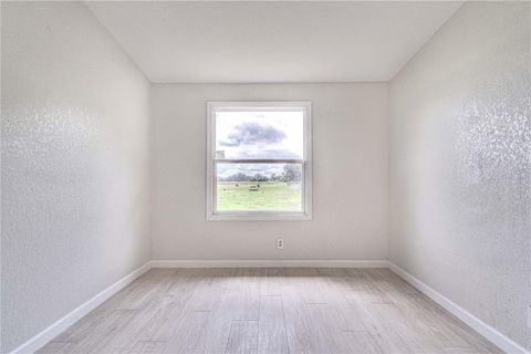Manufactured Home in CENTER HILL FL 8767 CR-469 26.jpg