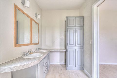 Manufactured Home in CENTER HILL FL 8767 CR-469 11.jpg