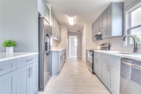 Manufactured Home in CENTER HILL FL 8767 CR-469 16.jpg