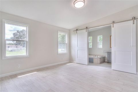 Manufactured Home in CENTER HILL FL 8767 CR-469 7.jpg