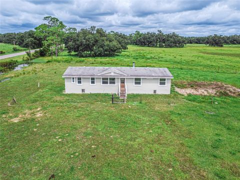 Manufactured Home in CENTER HILL FL 8767 CR-469 27.jpg