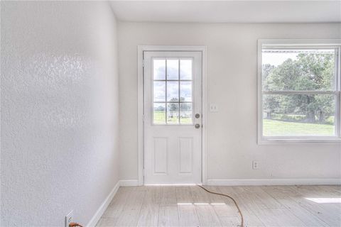 Manufactured Home in CENTER HILL FL 8767 CR-469 5.jpg