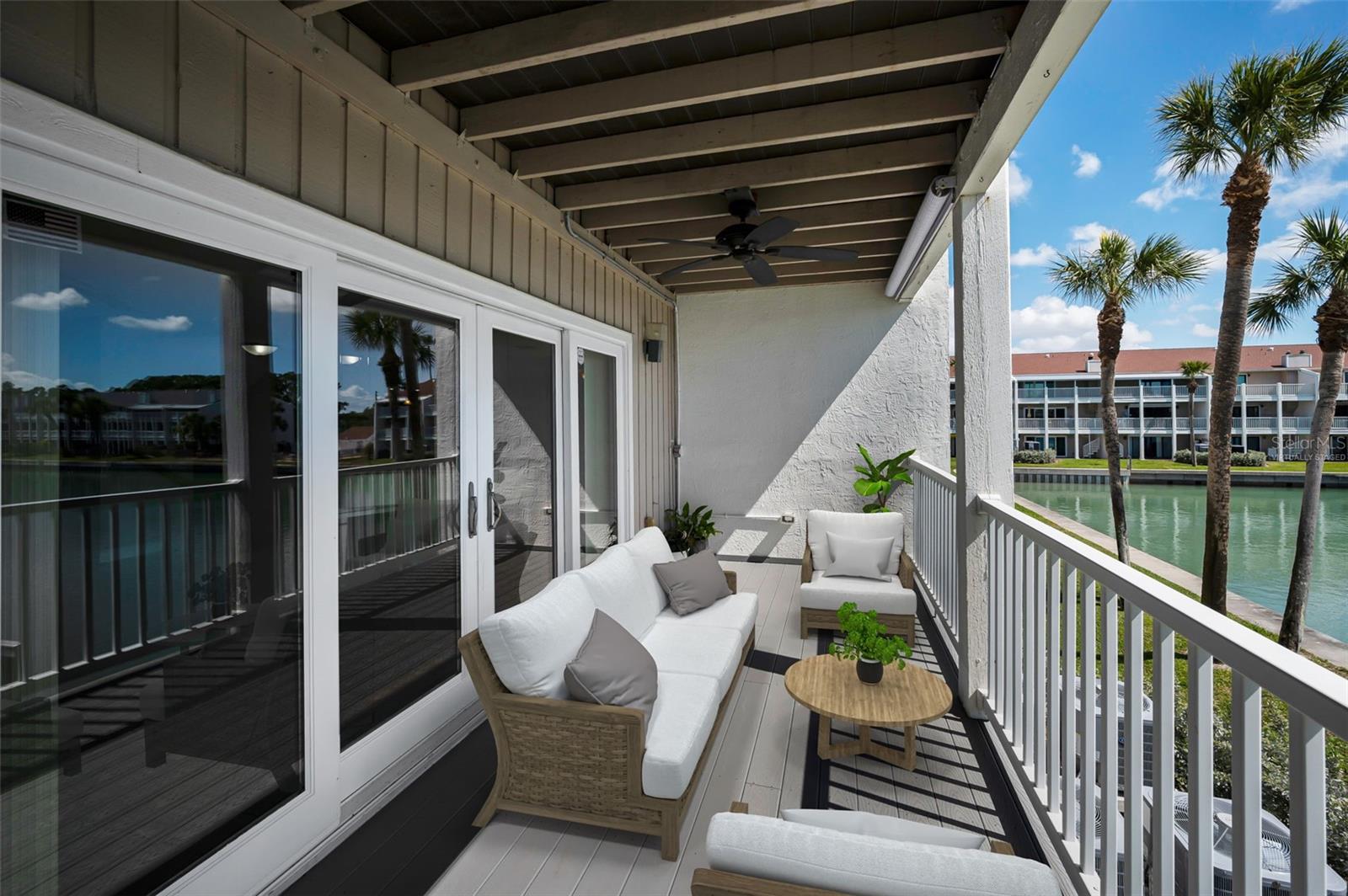 12334 Capri Cir, Treasure Island, FL 33706 photo