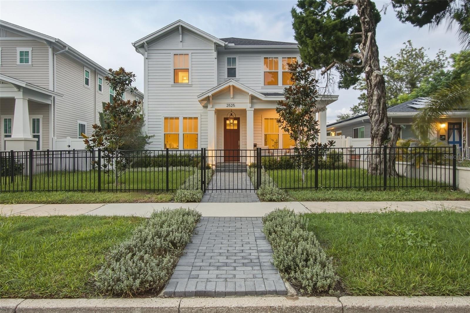 2525 Dartmouth Ave, Saint Petersburg, FL 33713