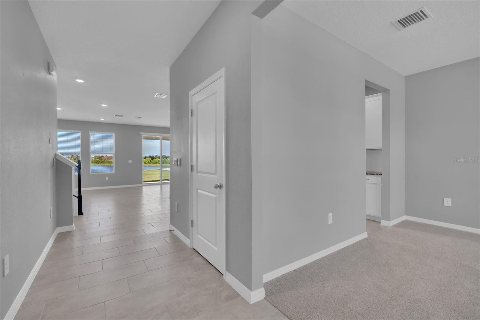 5748 Woodland Sage Dr, Sarasota, FL 34238 photo