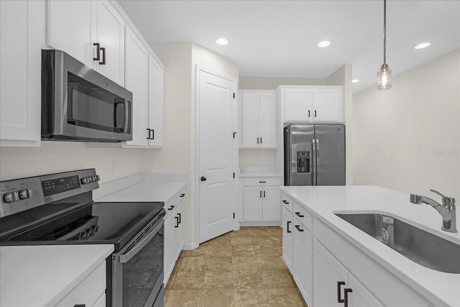 551 Lake Smart Blvd, Winter Haven, FL 33881 photo