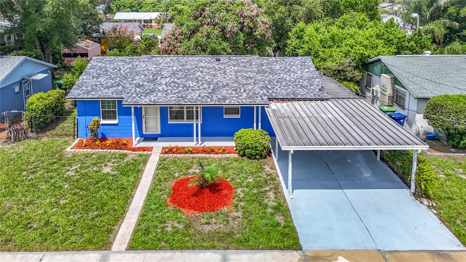 4416 N John Bell Jr Dr, Tampa, FL 33610 photo