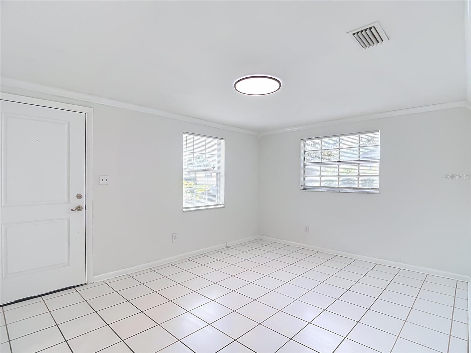 4416 N John Bell Jr Dr, Tampa, FL 33610 photo