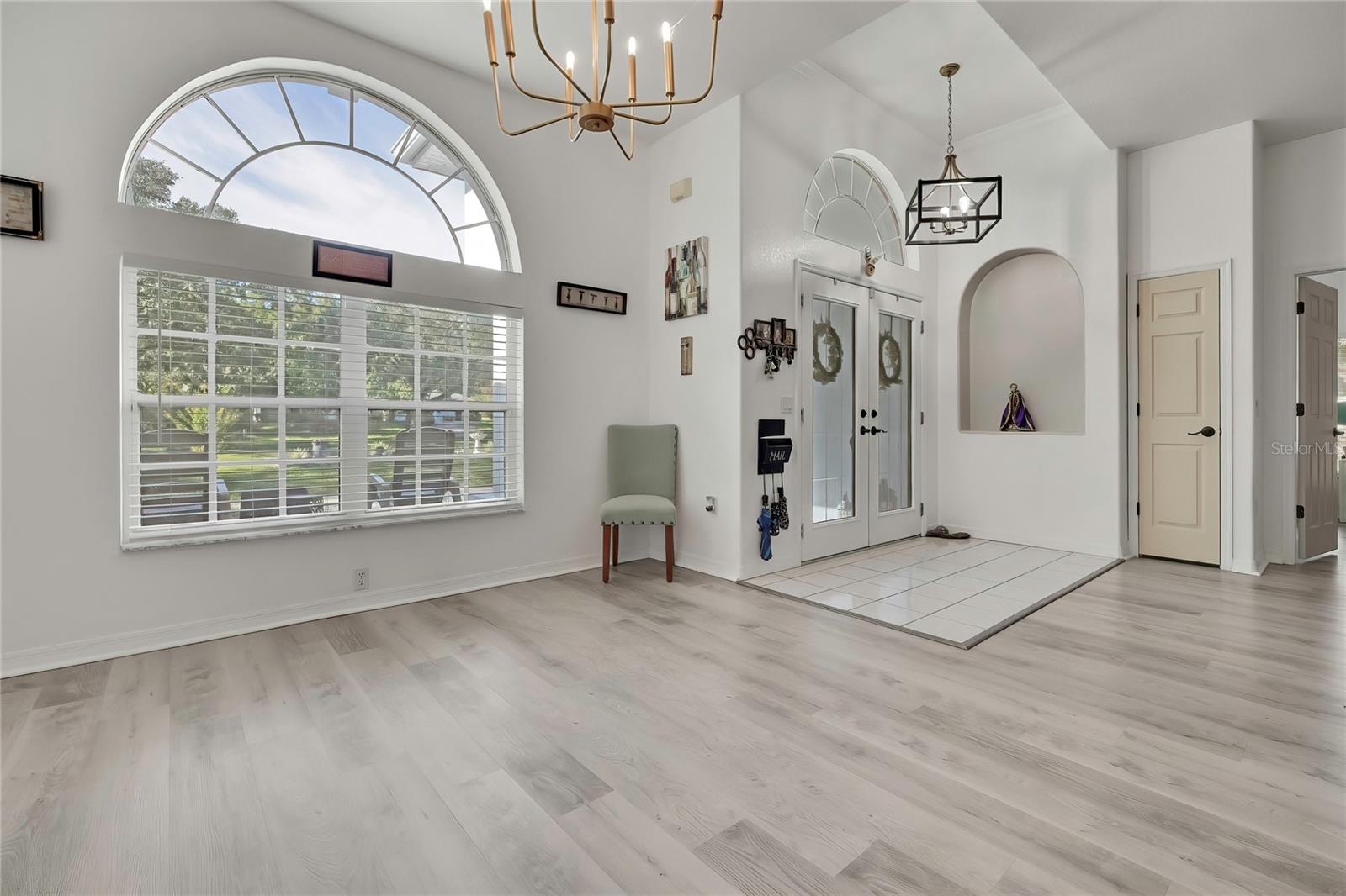 83 Oak Village Blvd, Homosassa, FL 34446 photo
