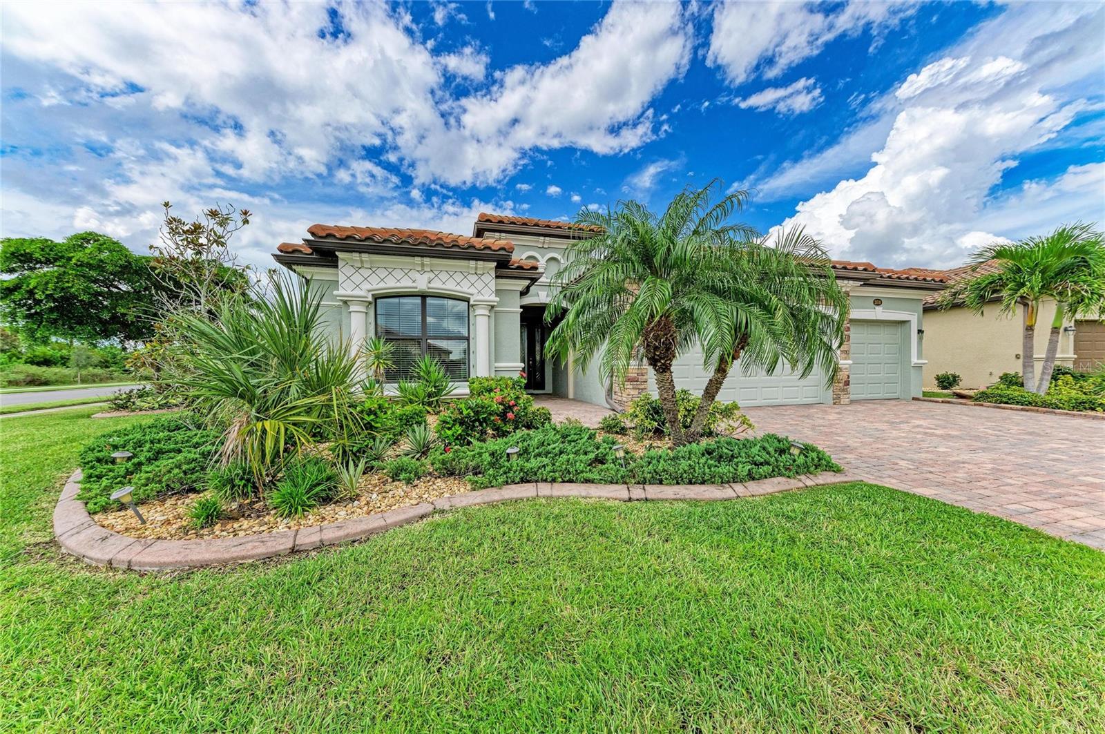 20700 Granlago Drive Dr, Venice, FL 34293 photo