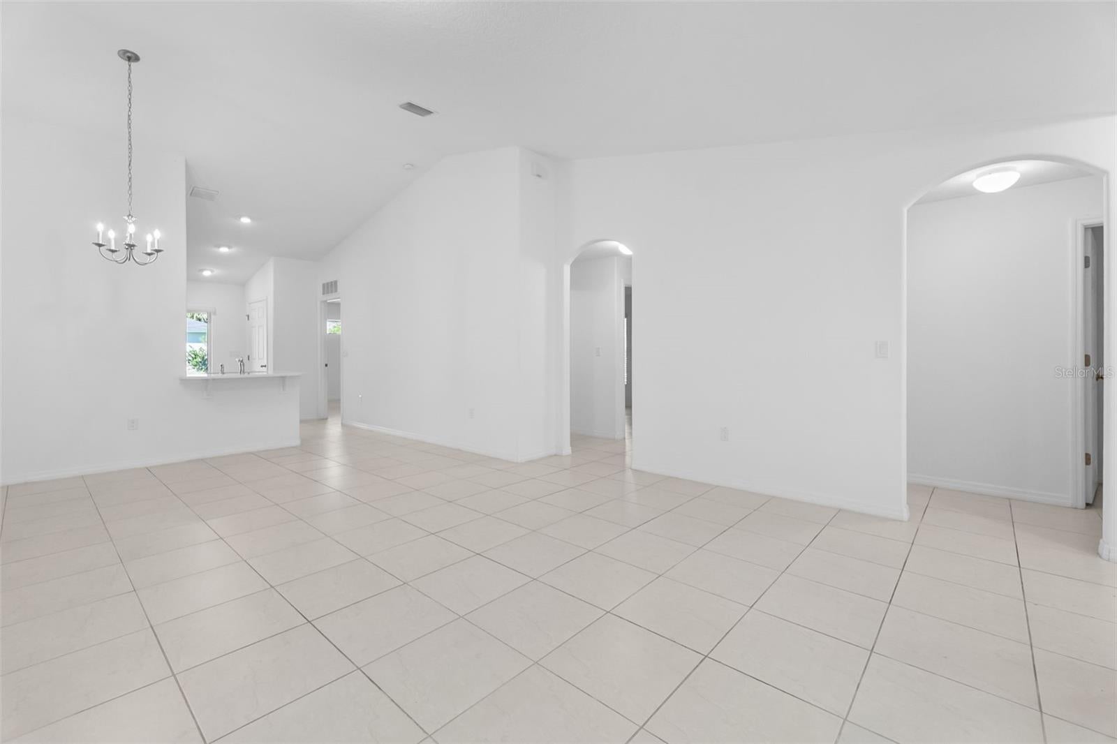 10 Pontiac Ln, Palm Coast, FL 32164 photo
