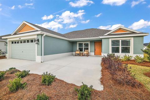 Single Family Residence in THE VILLAGES FL 2055 MERIDETH TERRACE.jpg