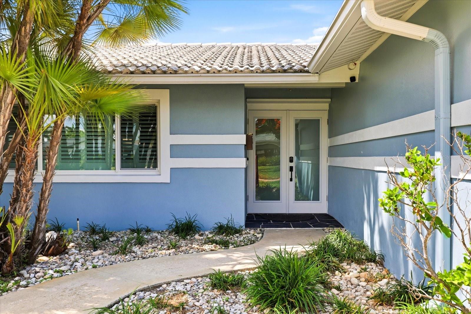 8008 13 Ave, Saint Petersburg, FL 33707 photo