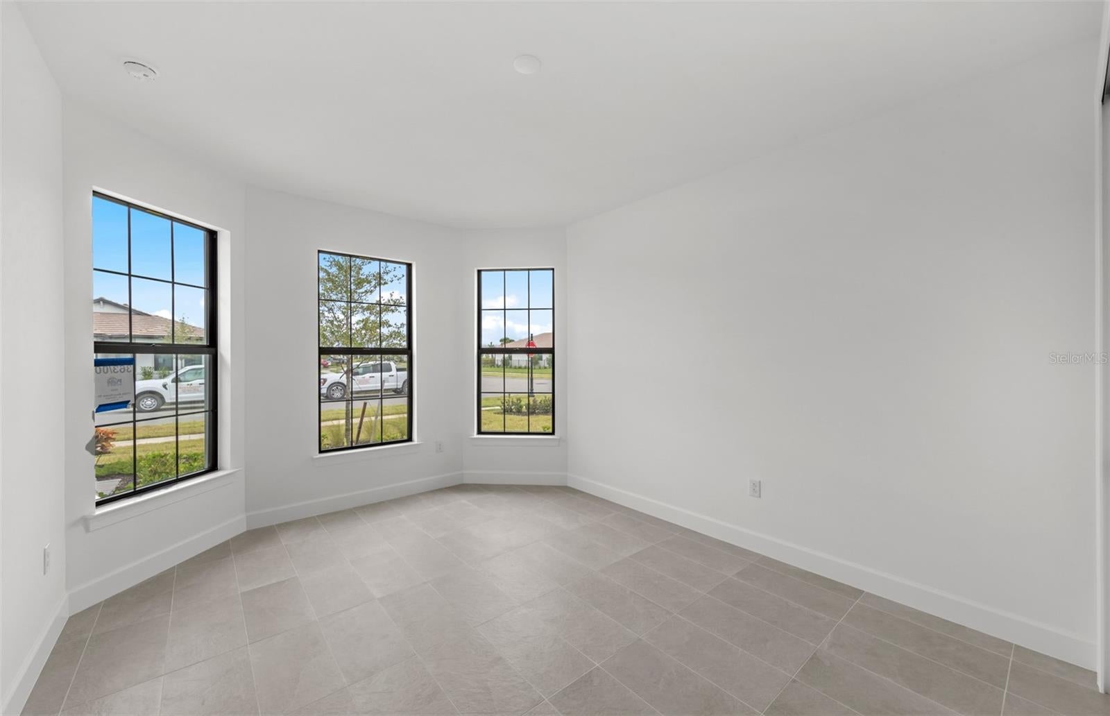10827 Sun Drop St, Venice, FL 34293 photo