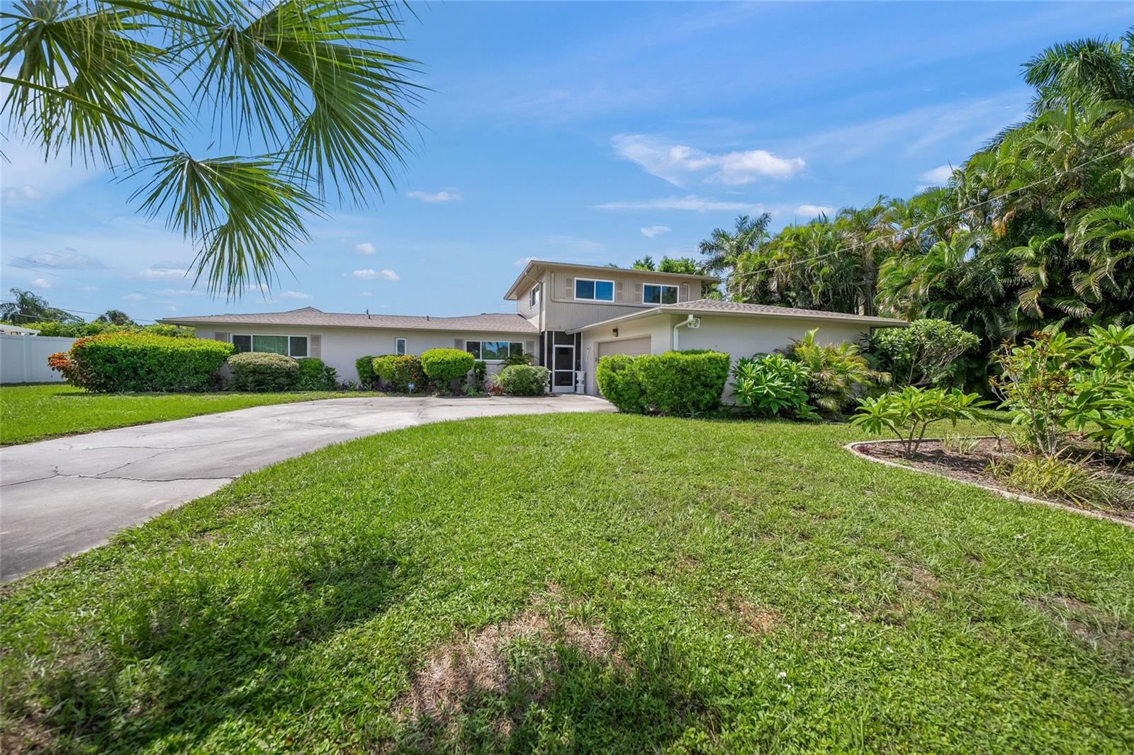 1820 Stanford Ln, Sarasota, FL 34231 photo