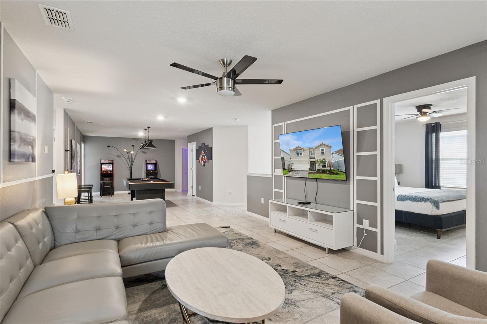 3621 Lily Ln, Davenport, FL 33897 photo