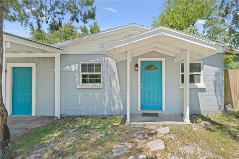 Single Family Residence in LAKELAND FL 1142 N DAVIS AVENUE.jpg