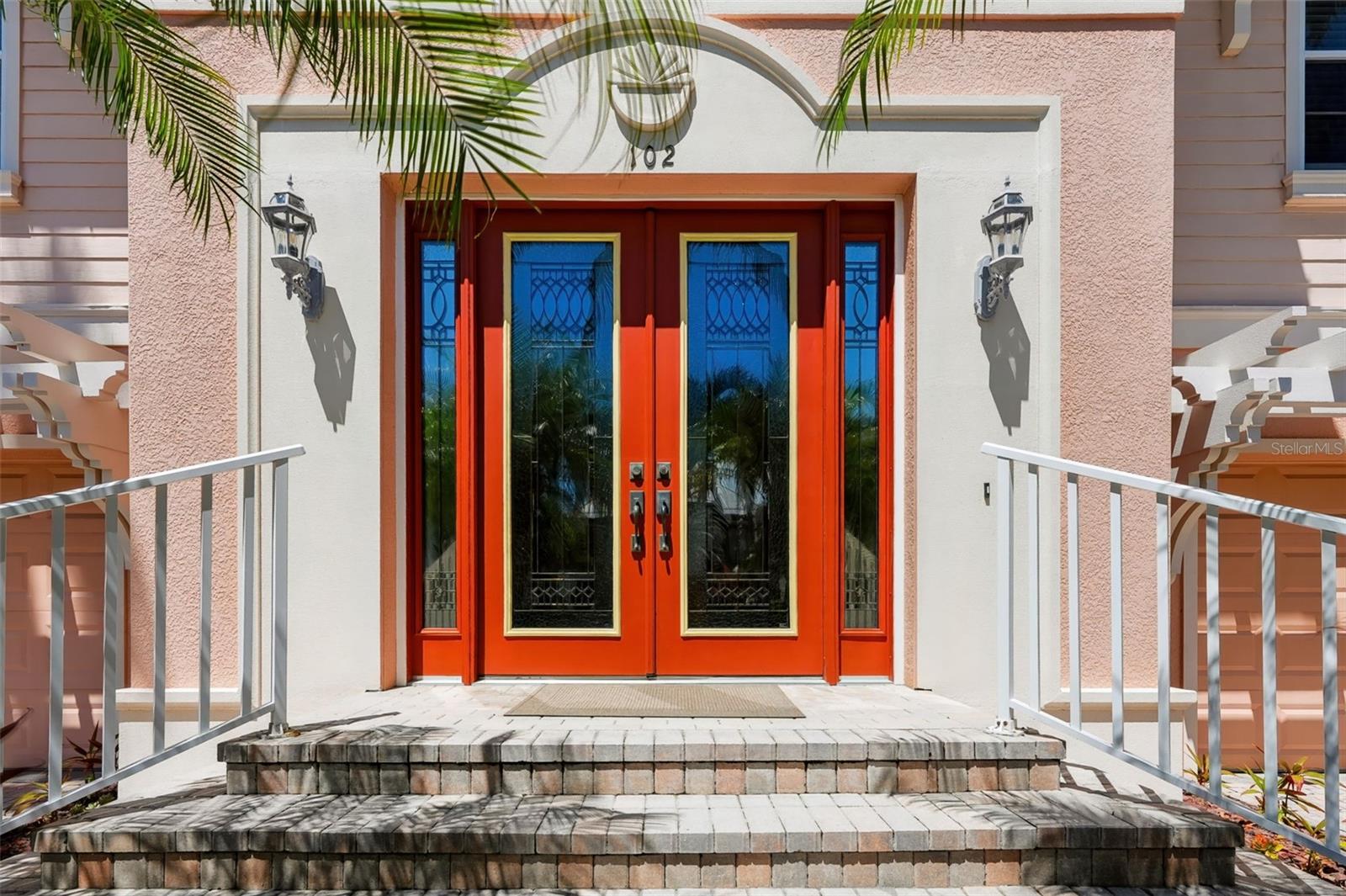102 Wimbledon Ct, Redington Shores, FL 33708 photo