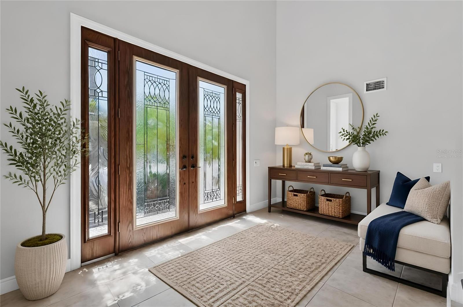 102 Wimbledon Ct, Redington Shores, FL 33708 photo