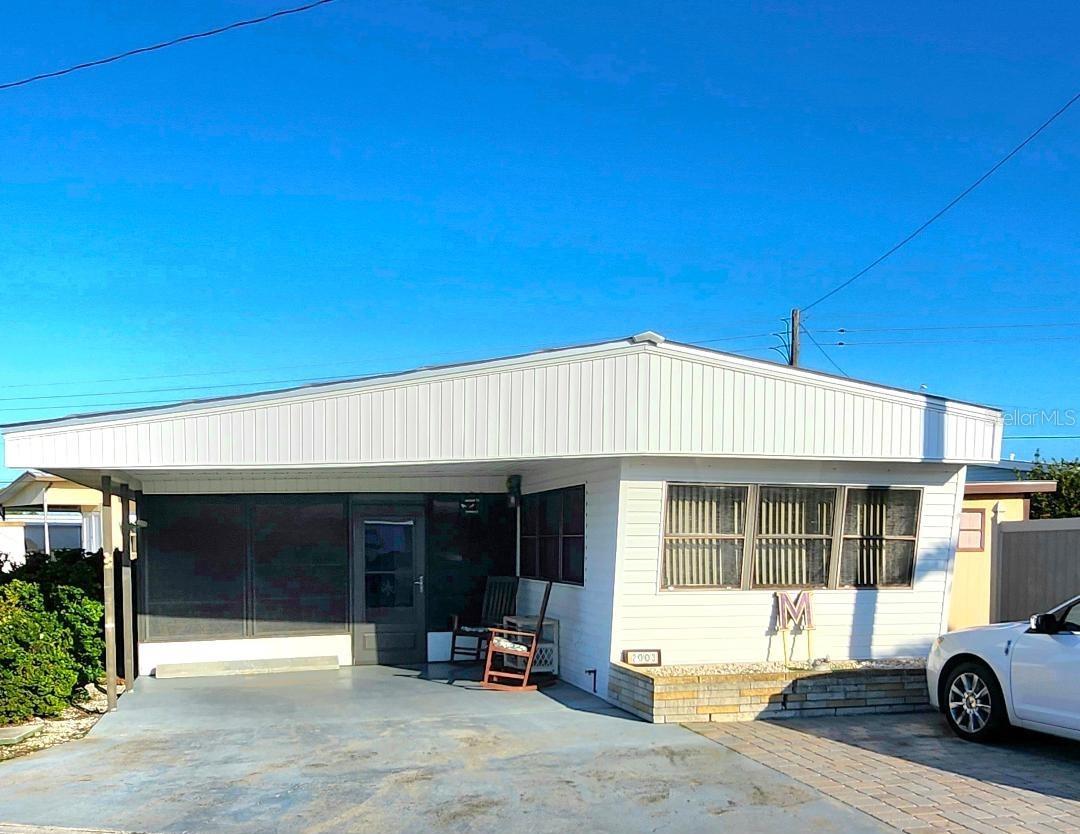 2003 Minnesota Ave, Bradenton, FL 34207