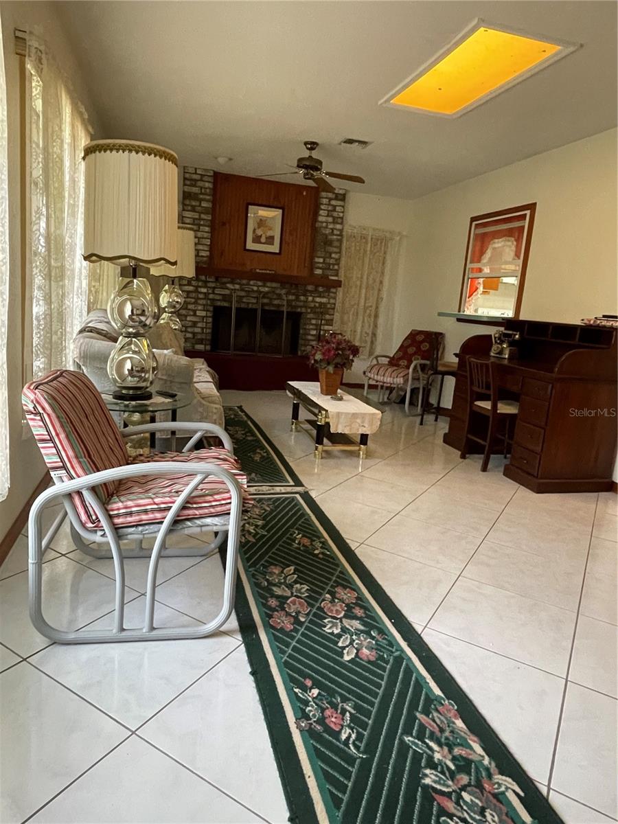 15121 SE 175 St, Weirsdale, FL 32195 photo