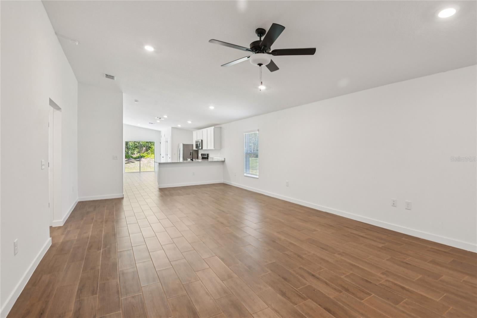 14034 Ricebird Ave, Weeki Wachee, FL 34614 photo