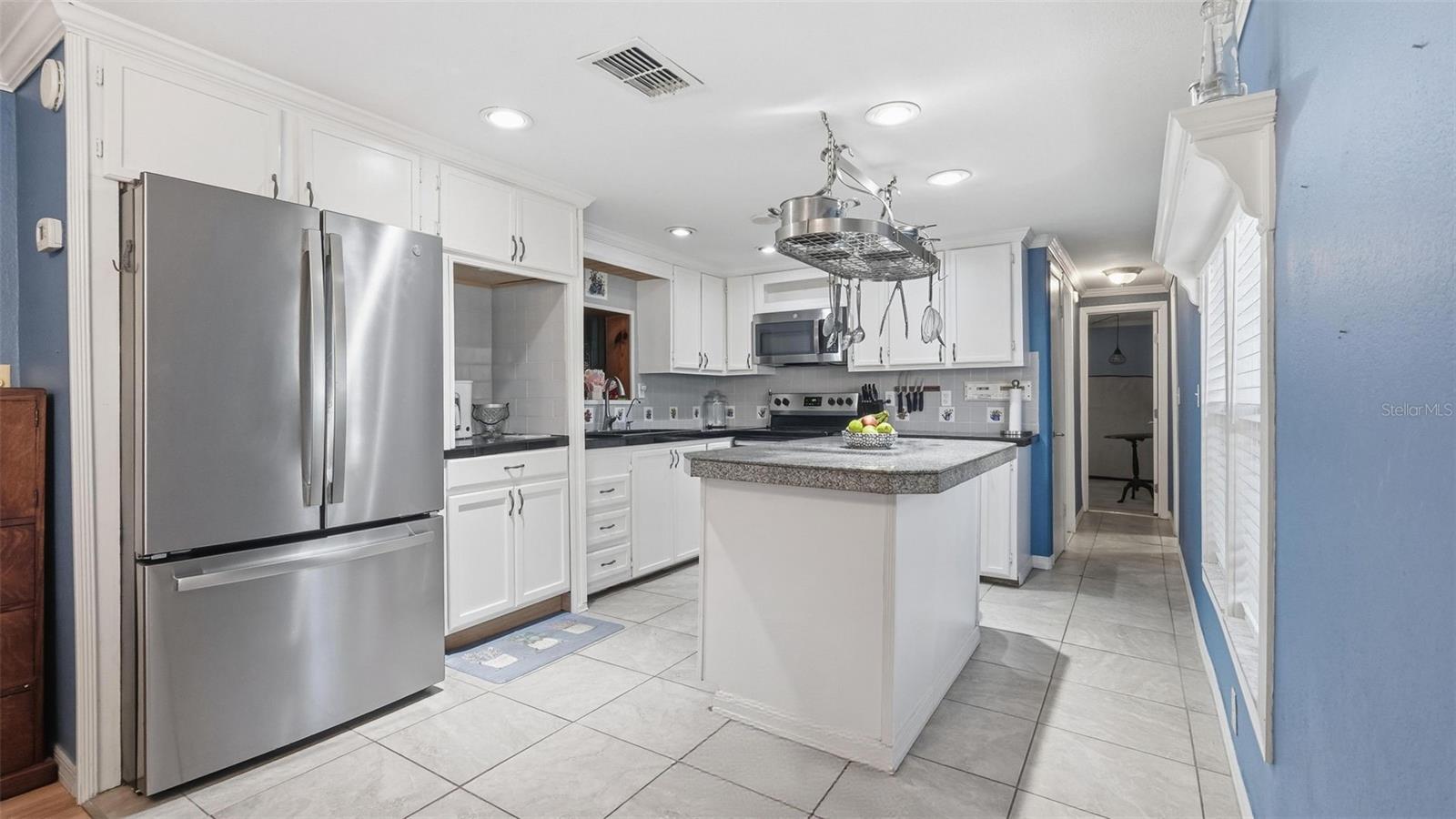 10565 Bessemer St, New Port Richey, FL 34654 photo