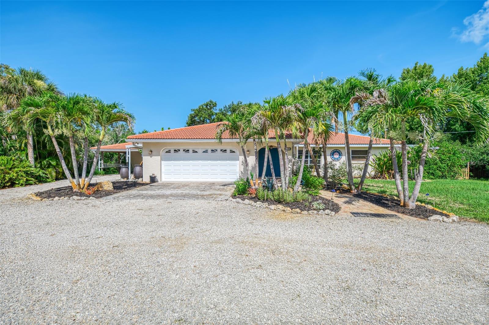 140 S Oxford Dr, Englewood, FL 34223 photo