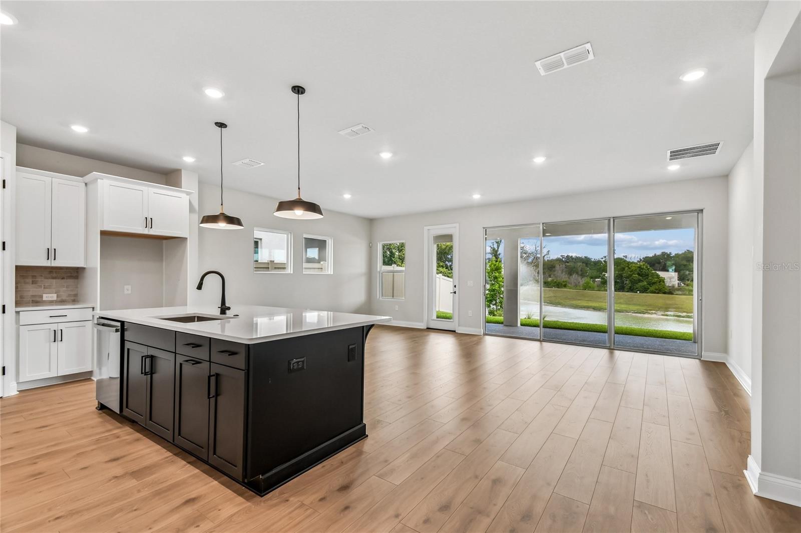 5735 Leaflet Trl, Mount Dora, FL 32757 photo