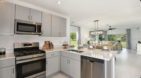 Single Family Residence in GROVELAND FL 7412 SANDSTONE DRIVE 7.jpg