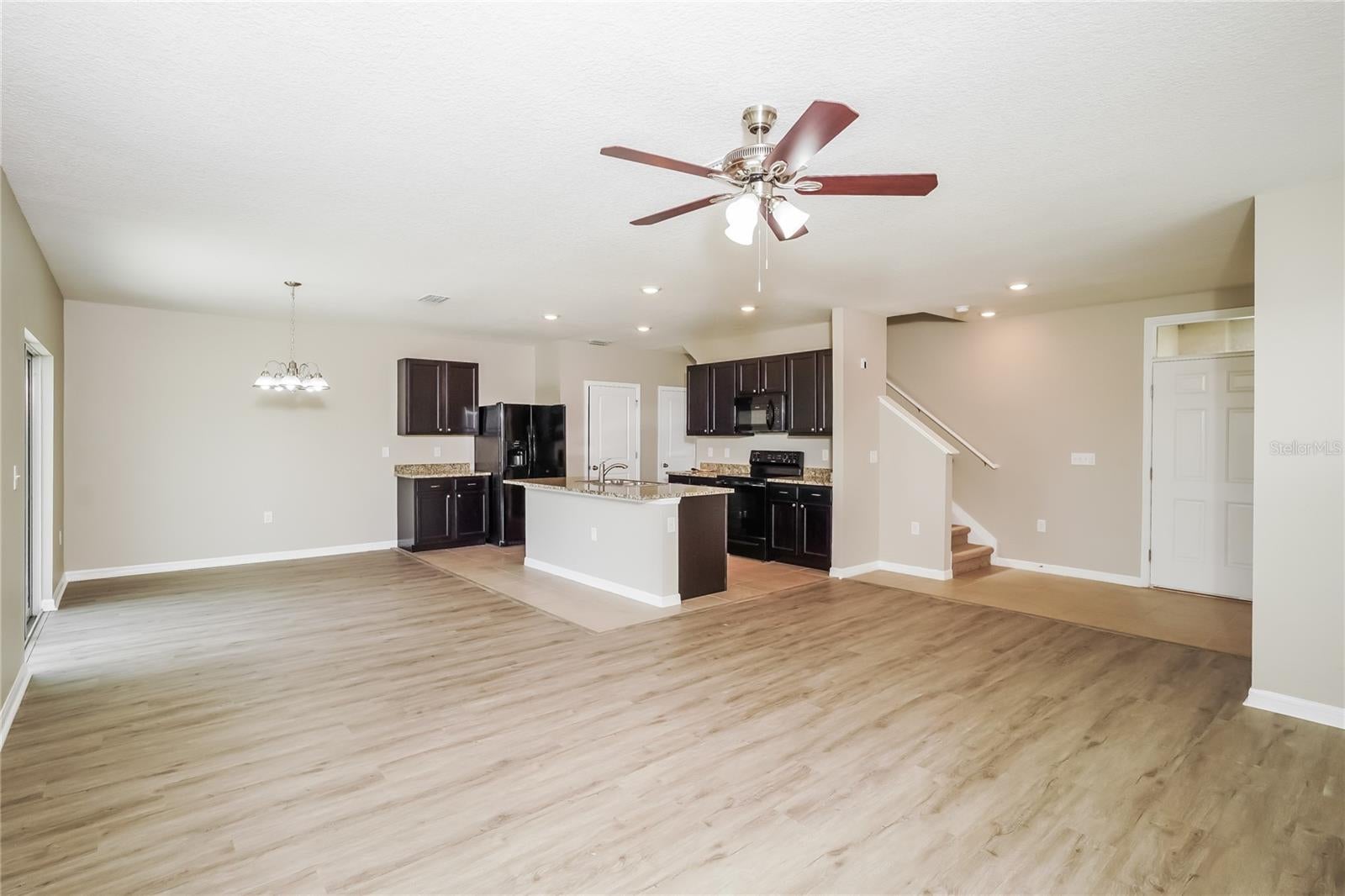 16726 Secret Meadow Dr, Odessa, FL 33556 photo