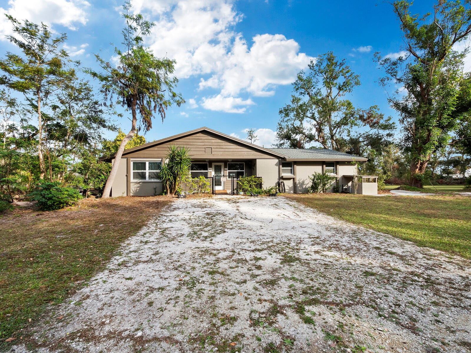 5645 Churchill Downs Rd, Sarasota, FL 34241 photo