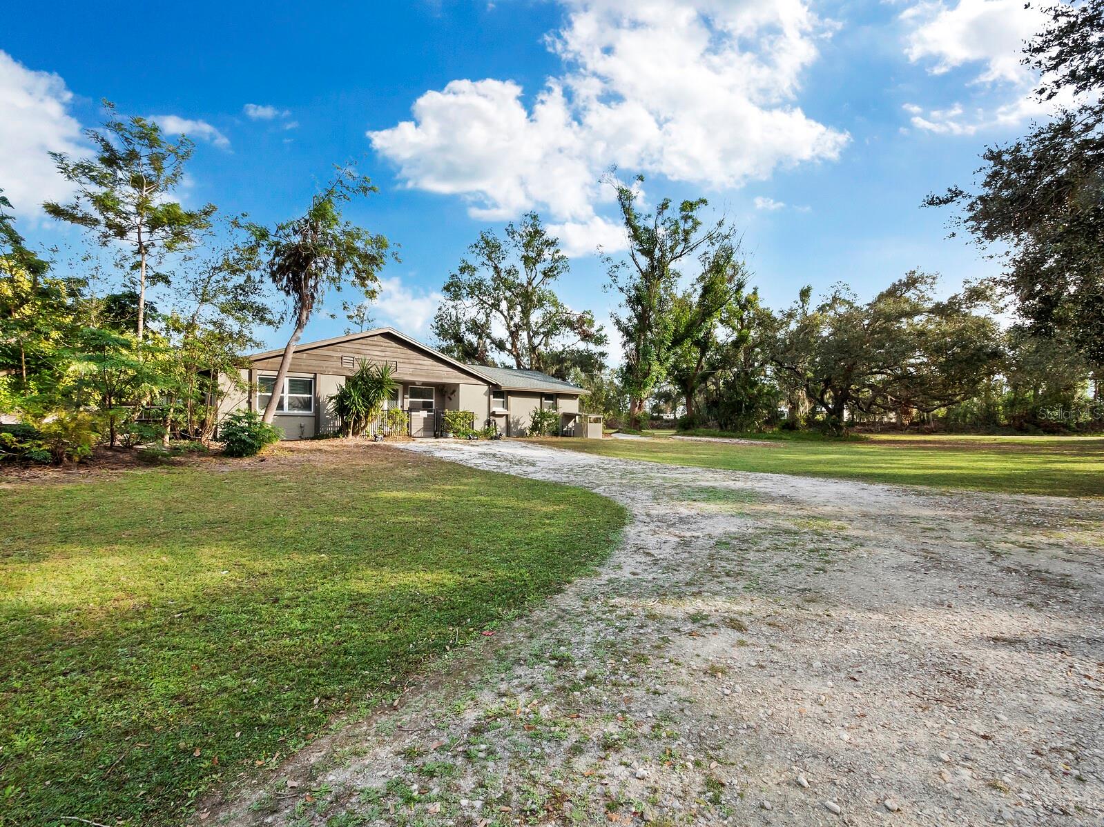 5645 Churchill Downs Rd, Sarasota, FL 34241 photo