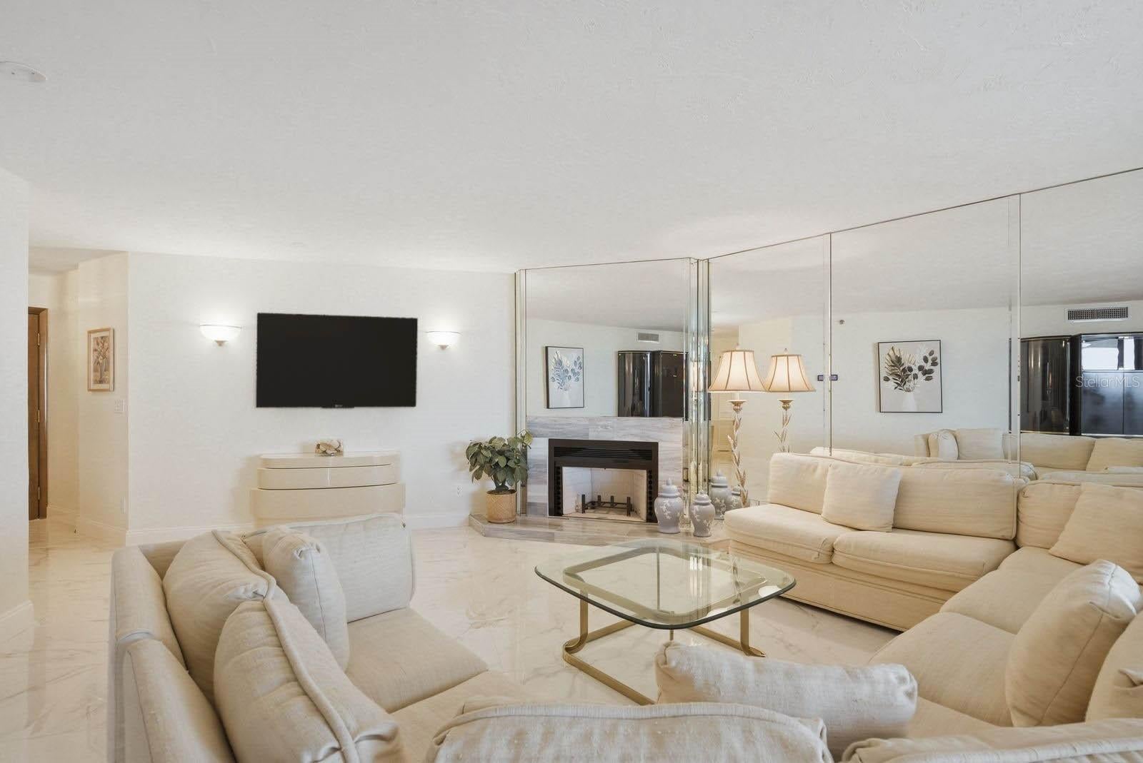 1600 Gulf Blvd #817, Clearwater Beach, FL 33767 photo