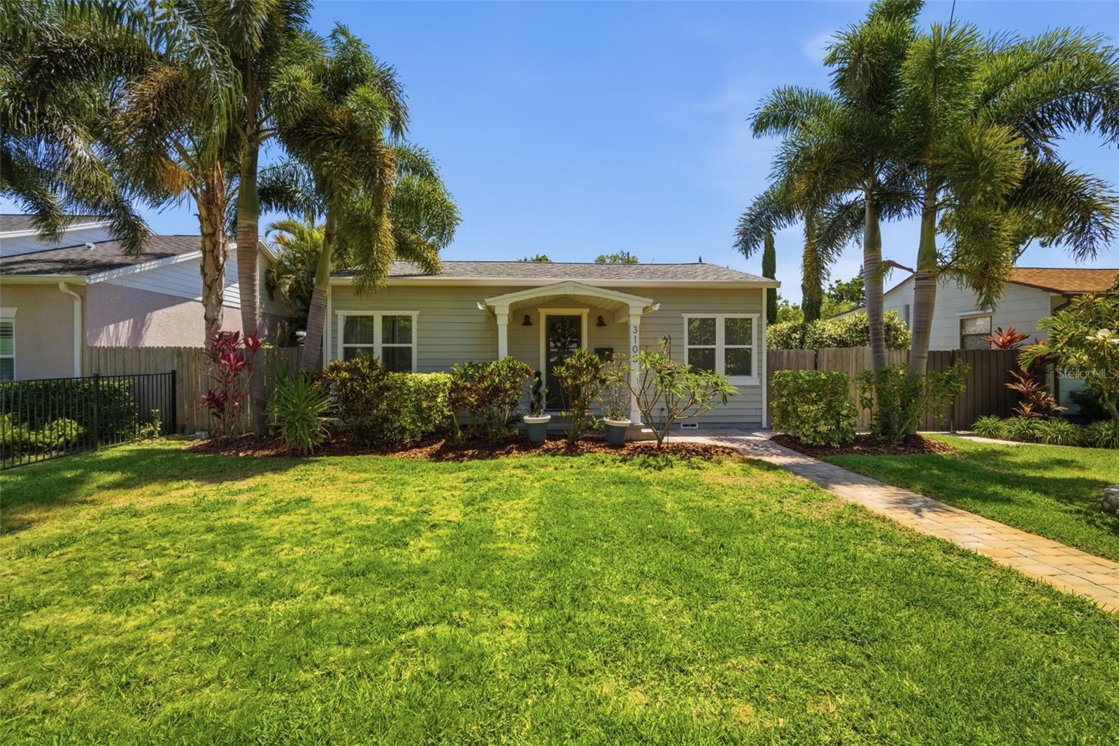 3105 Jackson St, Saint Petersburg, FL 33704