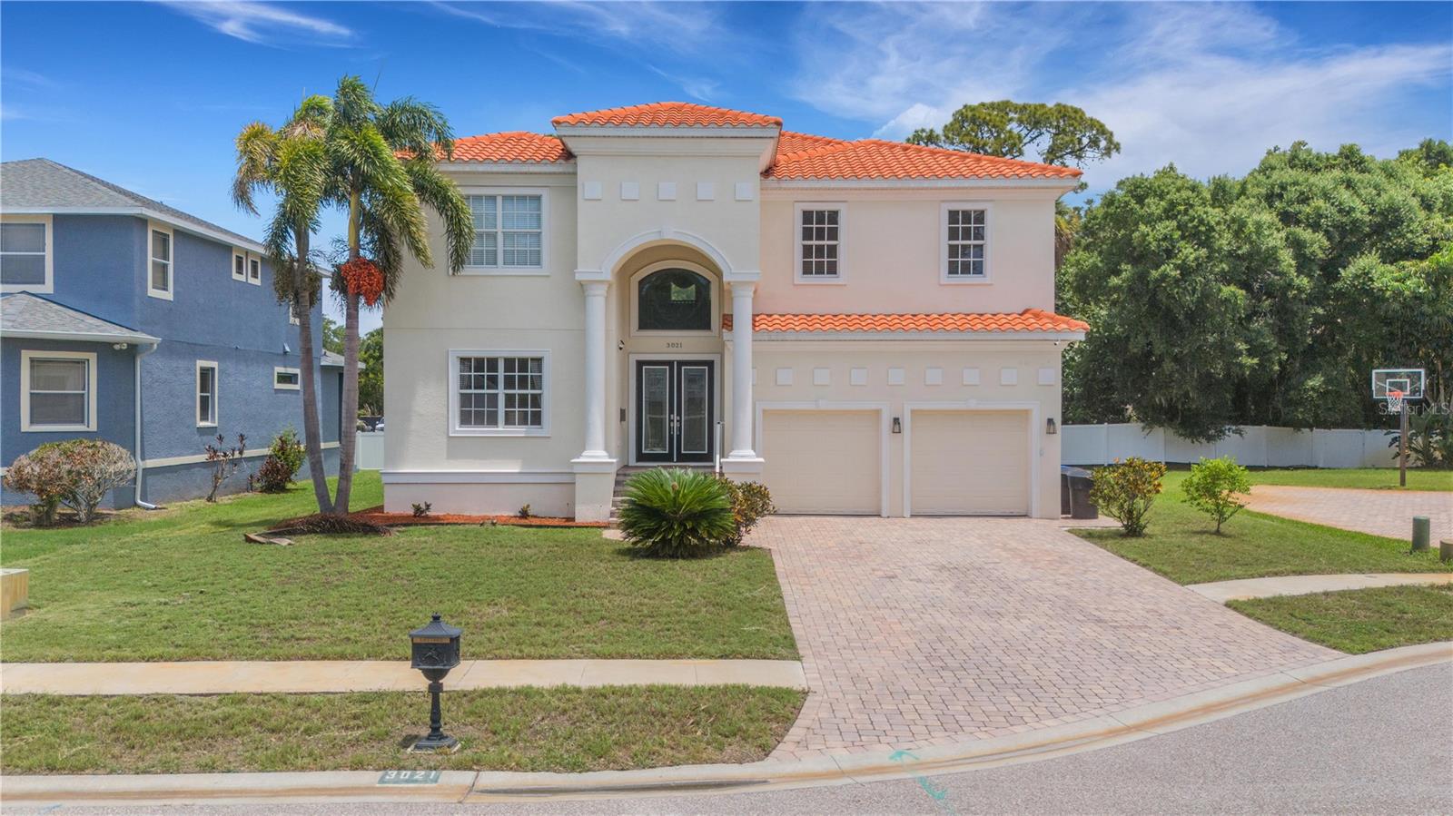 3021 59 Ave, Saint Petersburg, FL 33712