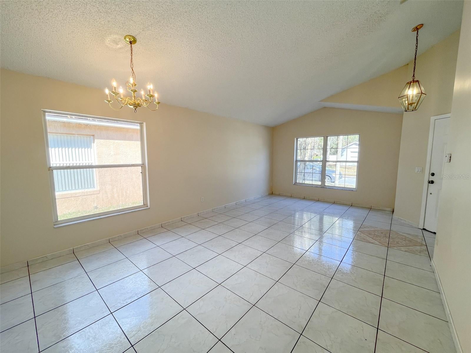 1902 Palmetto Pine Ln, Orlando, FL 32826 photo
