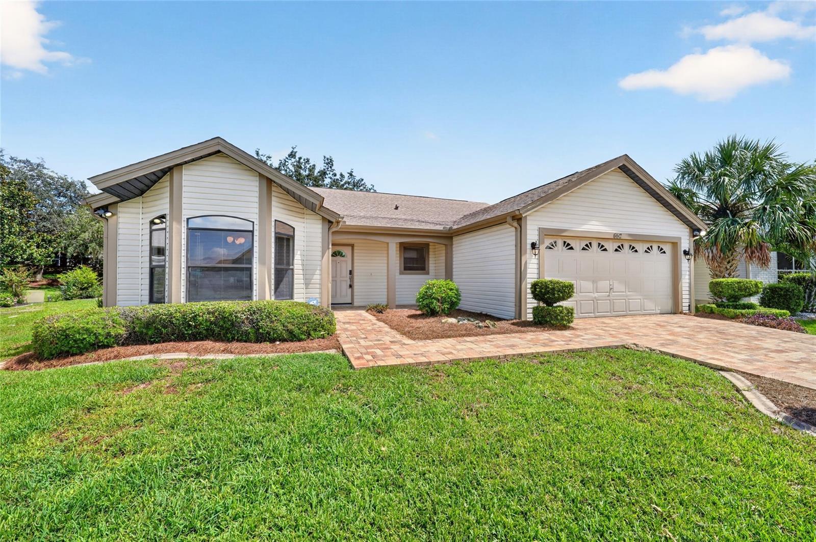 652 San Pedro Dr, The Villages, FL 32159 photo