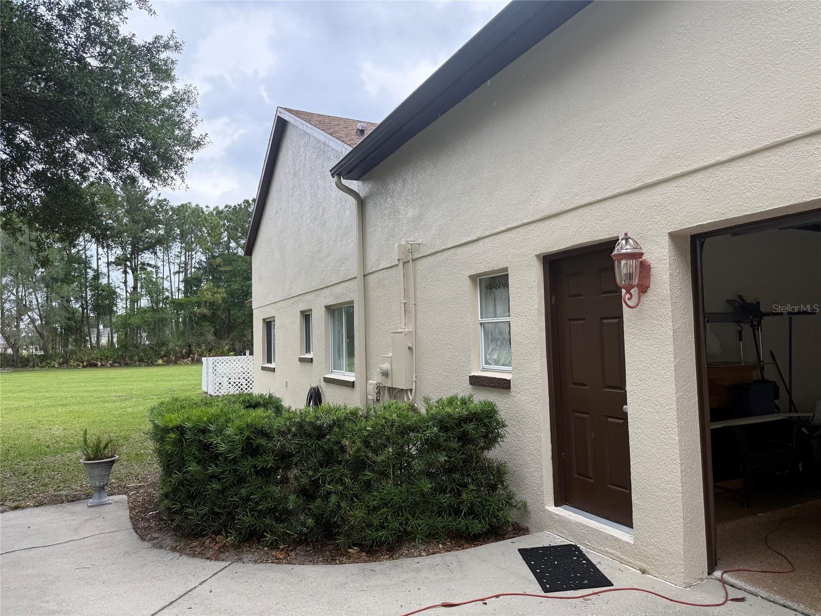 31405 Bear Pond Dr, Sorrento, FL 32776 photo