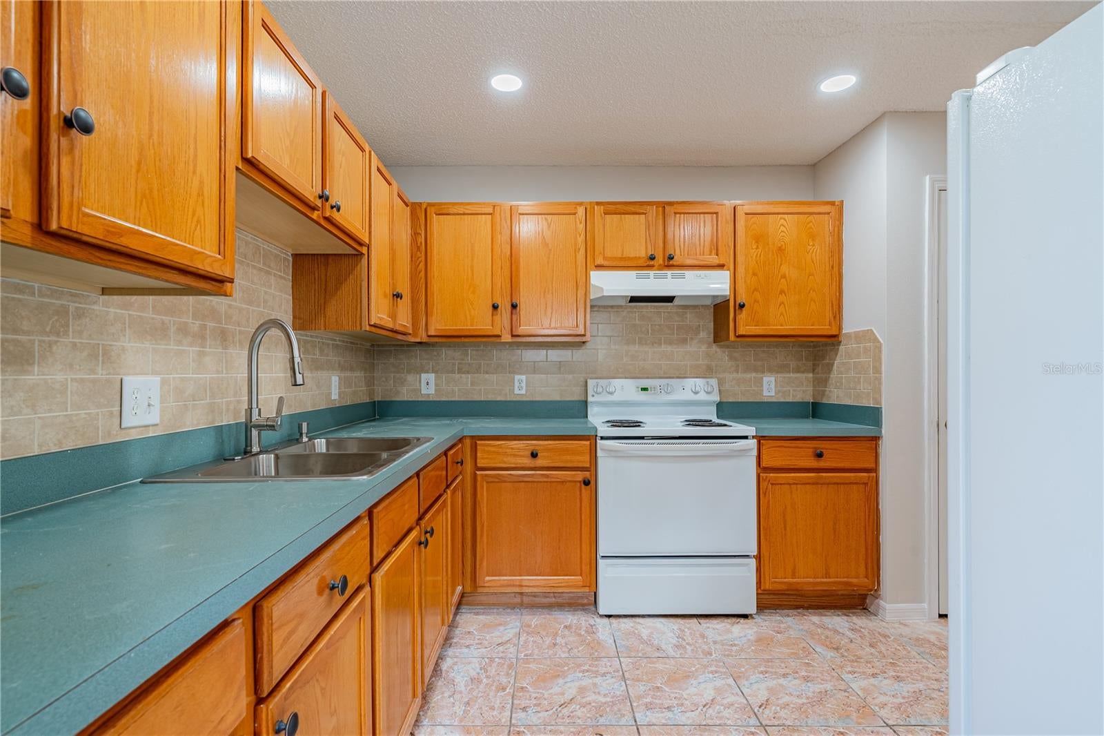 746 748 Mink Ct, Poinciana, FL 34759 photo