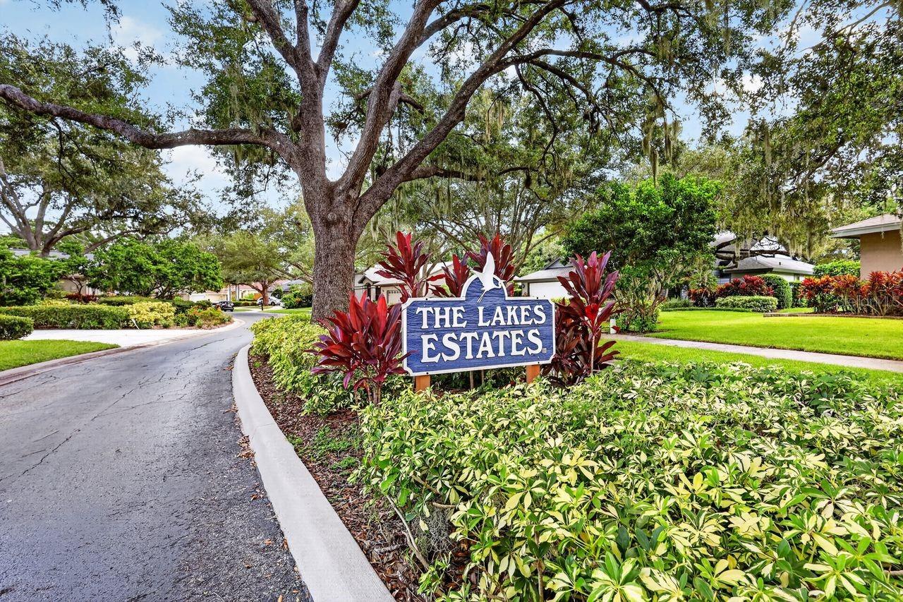 4395 Oak View Dr, Sarasota, FL 34232 photo