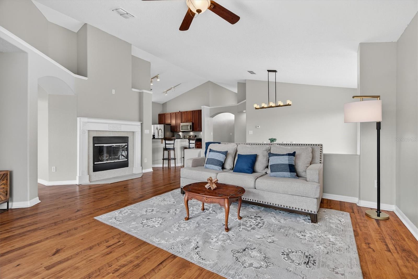 19500 Glen Elm Way, Orlando, FL 32833 photo