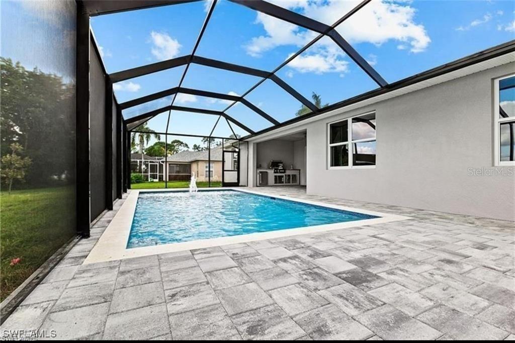 925 NW 9 Ave, Cape Coral, FL 33993 photo