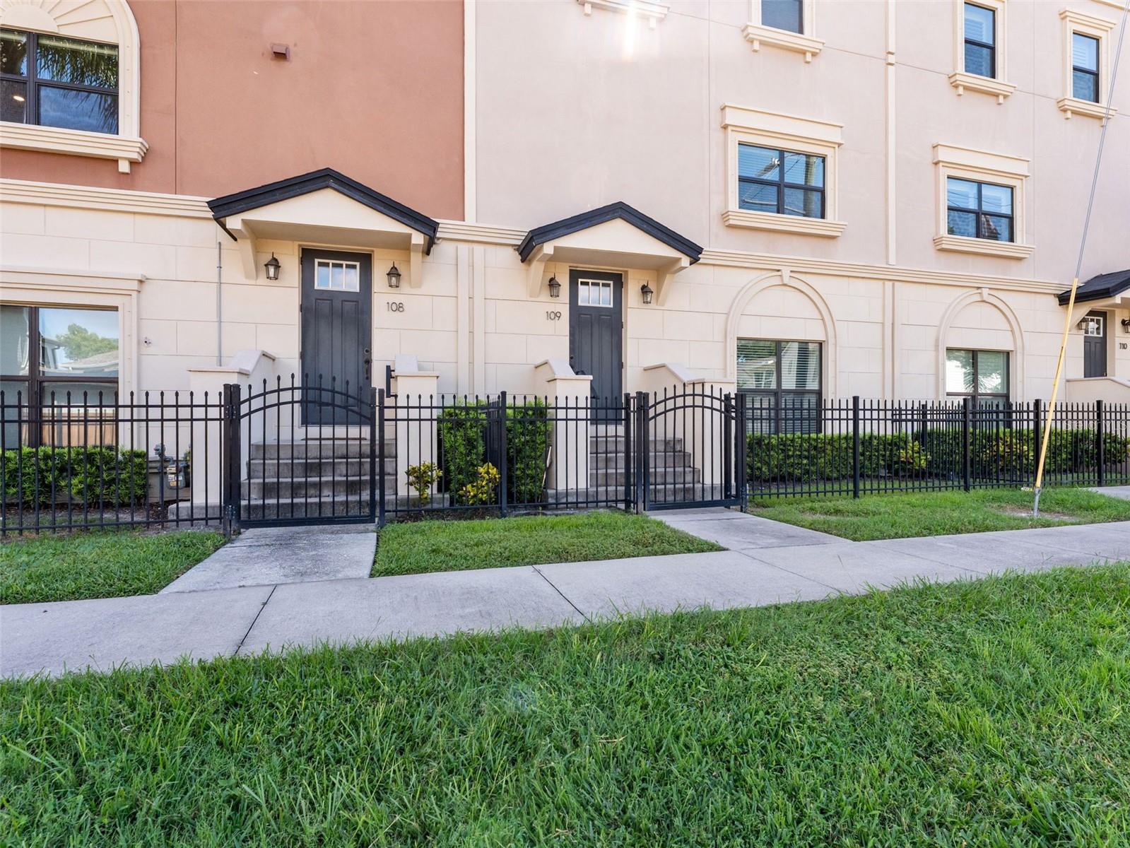3421 W Horatio St #109, Tampa, FL 33609 photo