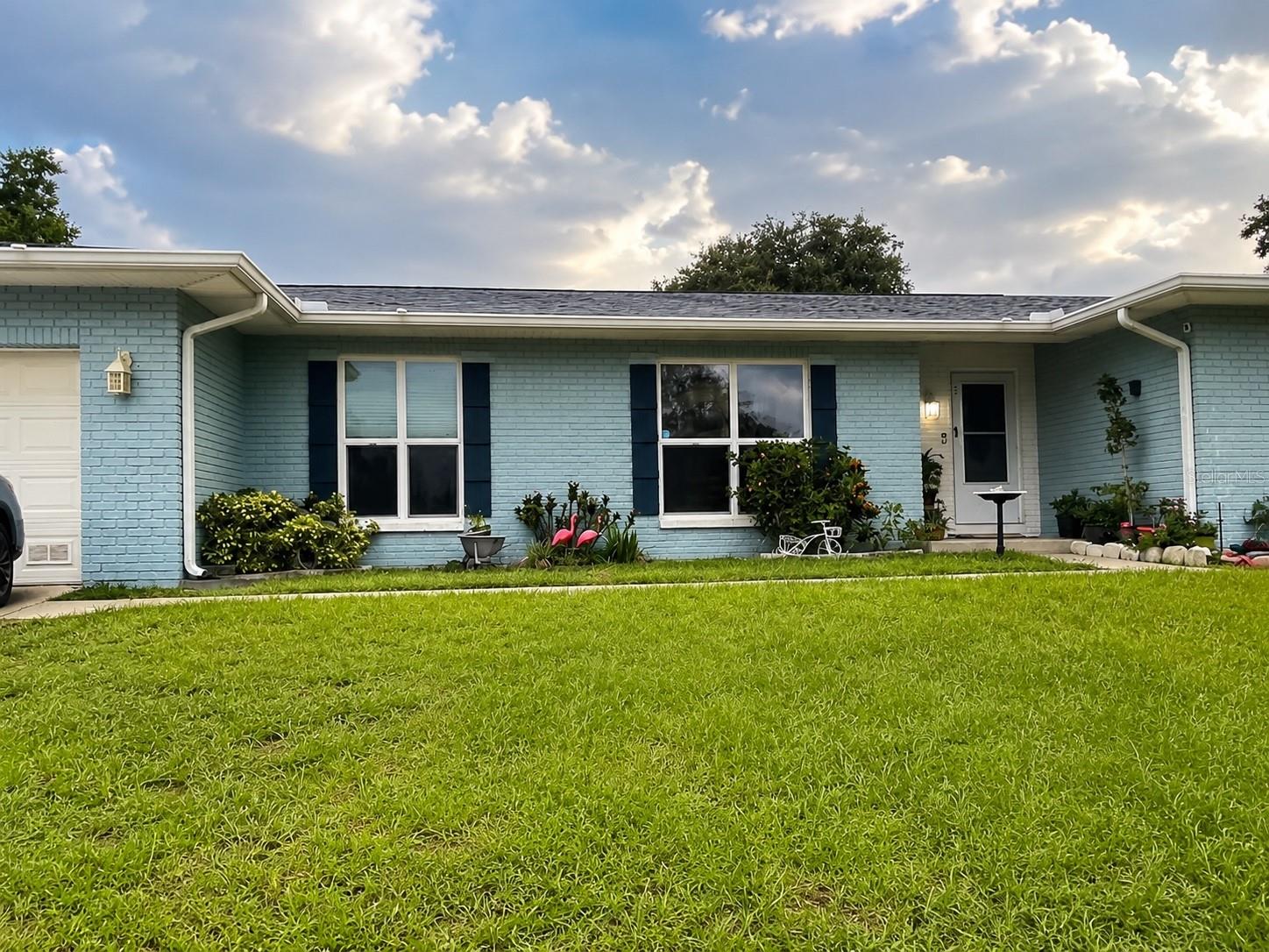 1124 King Arthur Ct, Valrico, FL 33594 photo