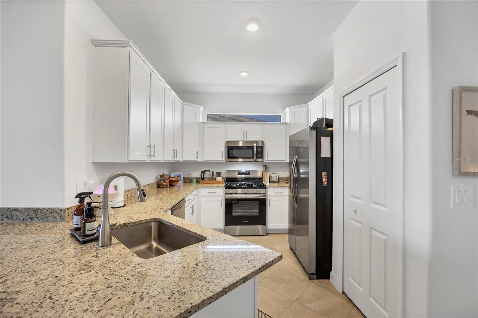 15733 Sunny Day Dr, Bradenton, FL 34211 photo