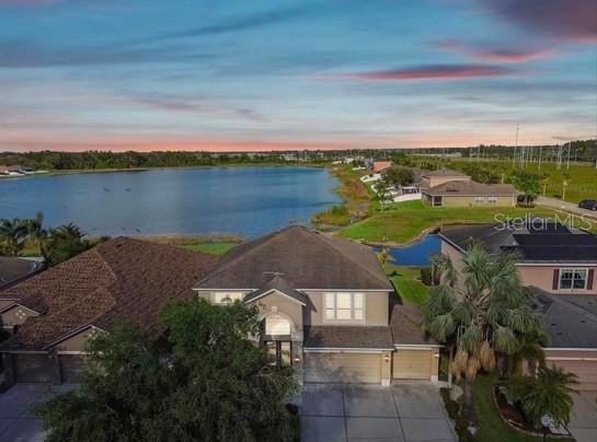 632 Tanana Fall Dr, Ruskin, FL 33570