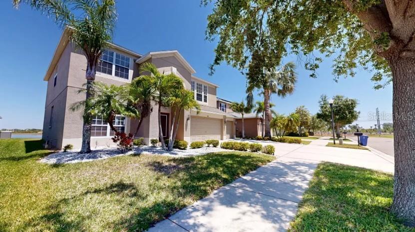632 Tanana Fall Dr, Ruskin, FL 33570 photo