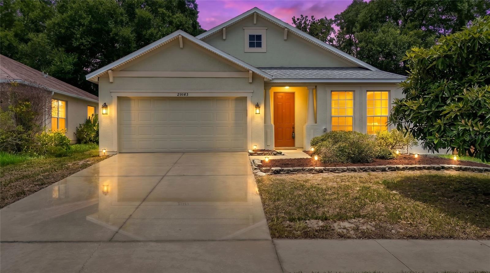25143 Chipshot Ct, Sorrento, FL 32776