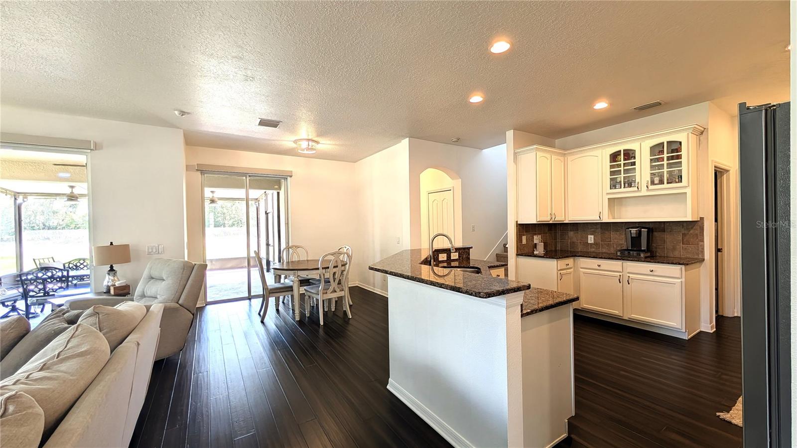 4023 Huntingdale Ct, Wesley Chapel, FL 33543 photo